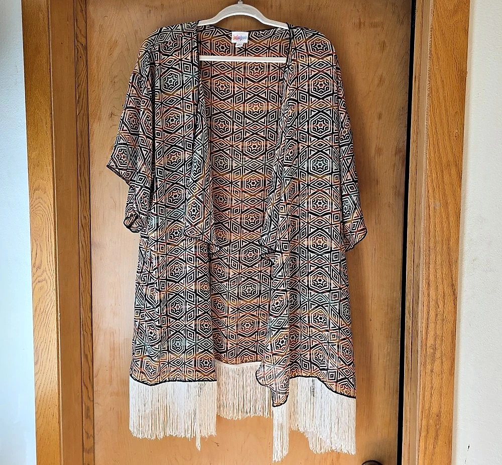 LuLaRoe NWOT Monroe Kimono Geometric Fringe Multicolor & White